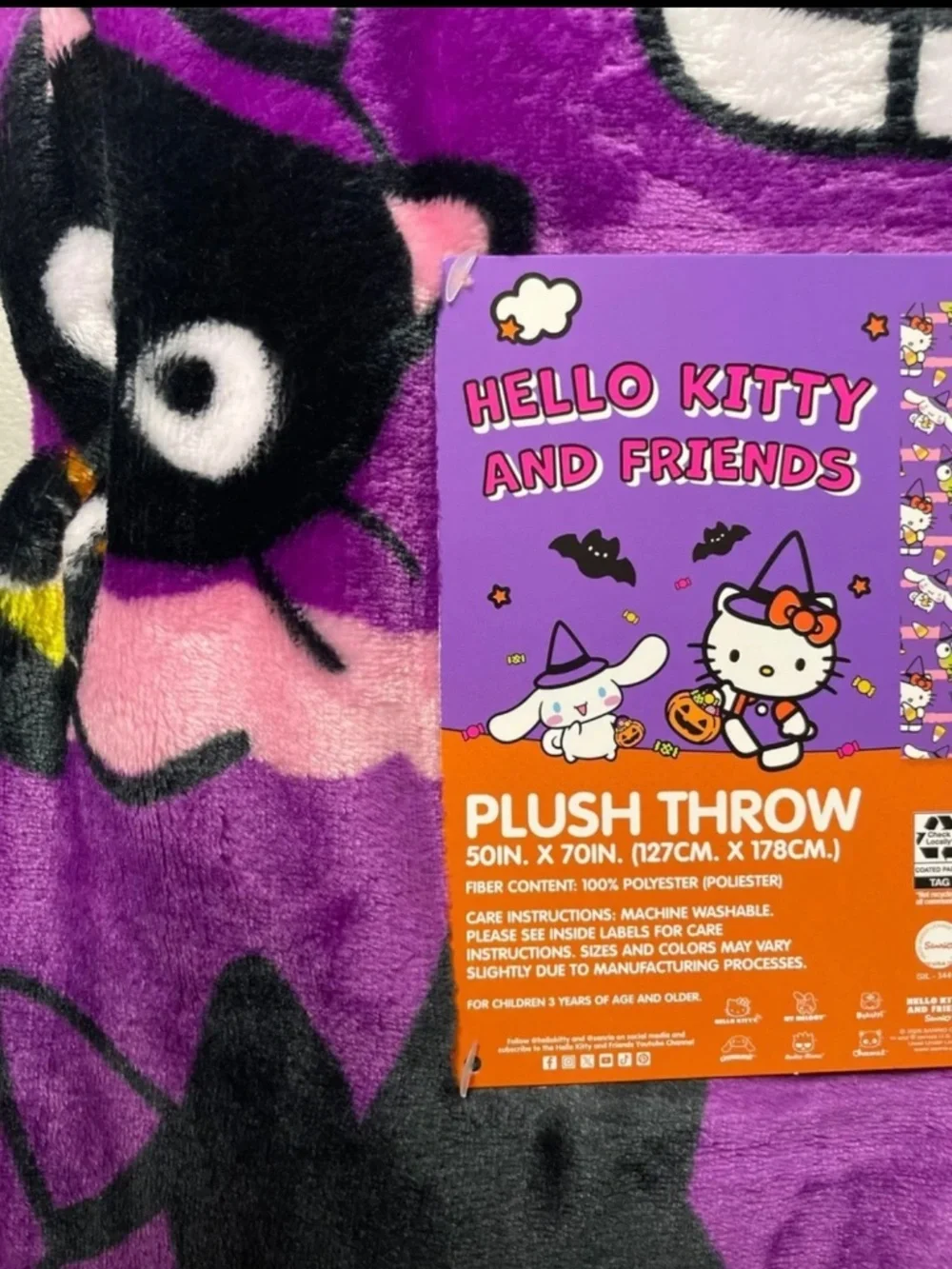 NEW! Halloween Hello Kitty & Friends Plush Throw Blanket
